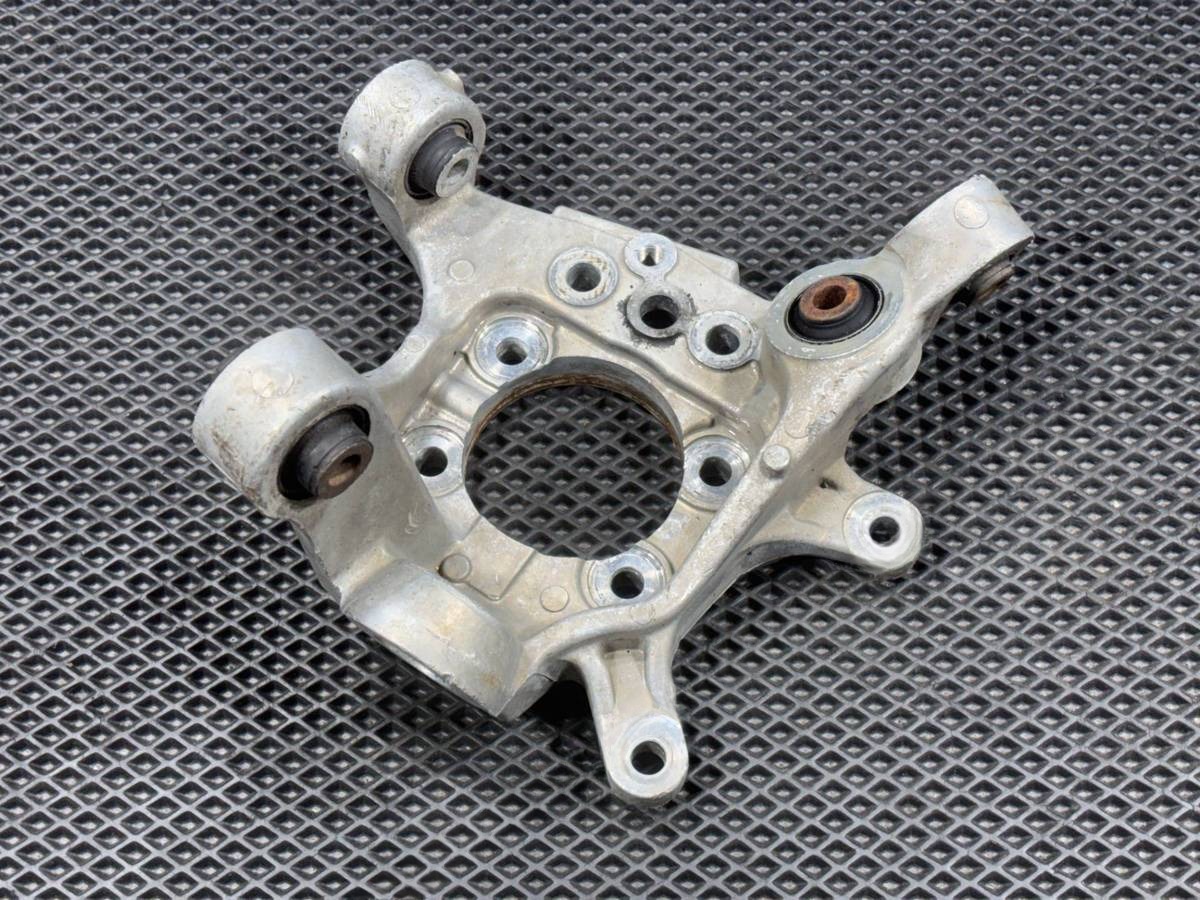 Кулак задний правый Nissan 350Z, 2004 г., OEM 43018AL500, арт. 01792088_7