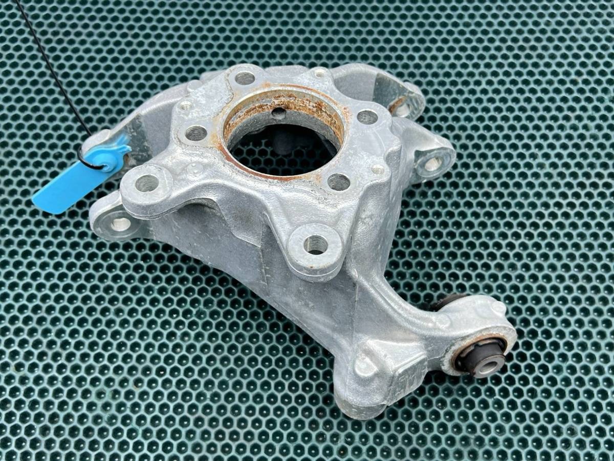 Кулак задний правый Honda Civic, 2024 г., OEM 52210T20A00, арт. 01940923_2