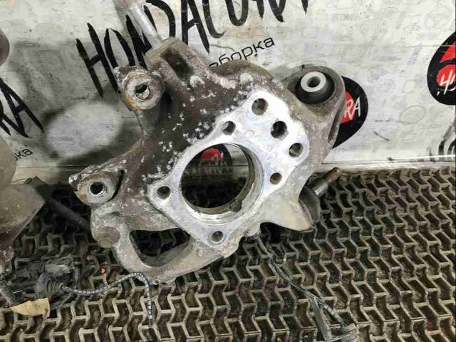 Кулак задний правый Honda Legend, 2007 г., арт. 02906-31287