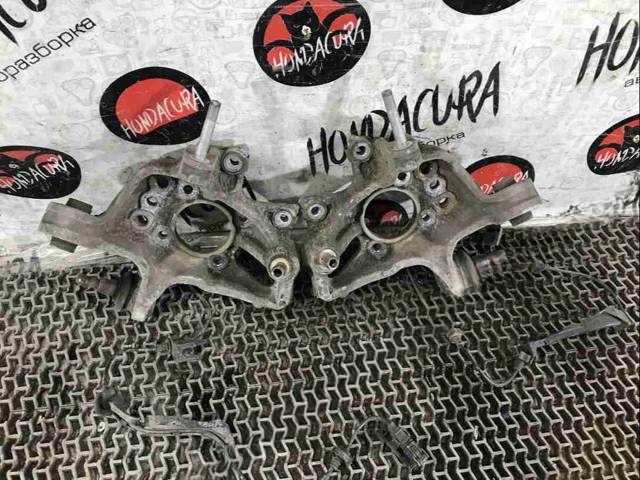 Кулак задний правый Honda Legend, 2007 г., арт. 02907-31574