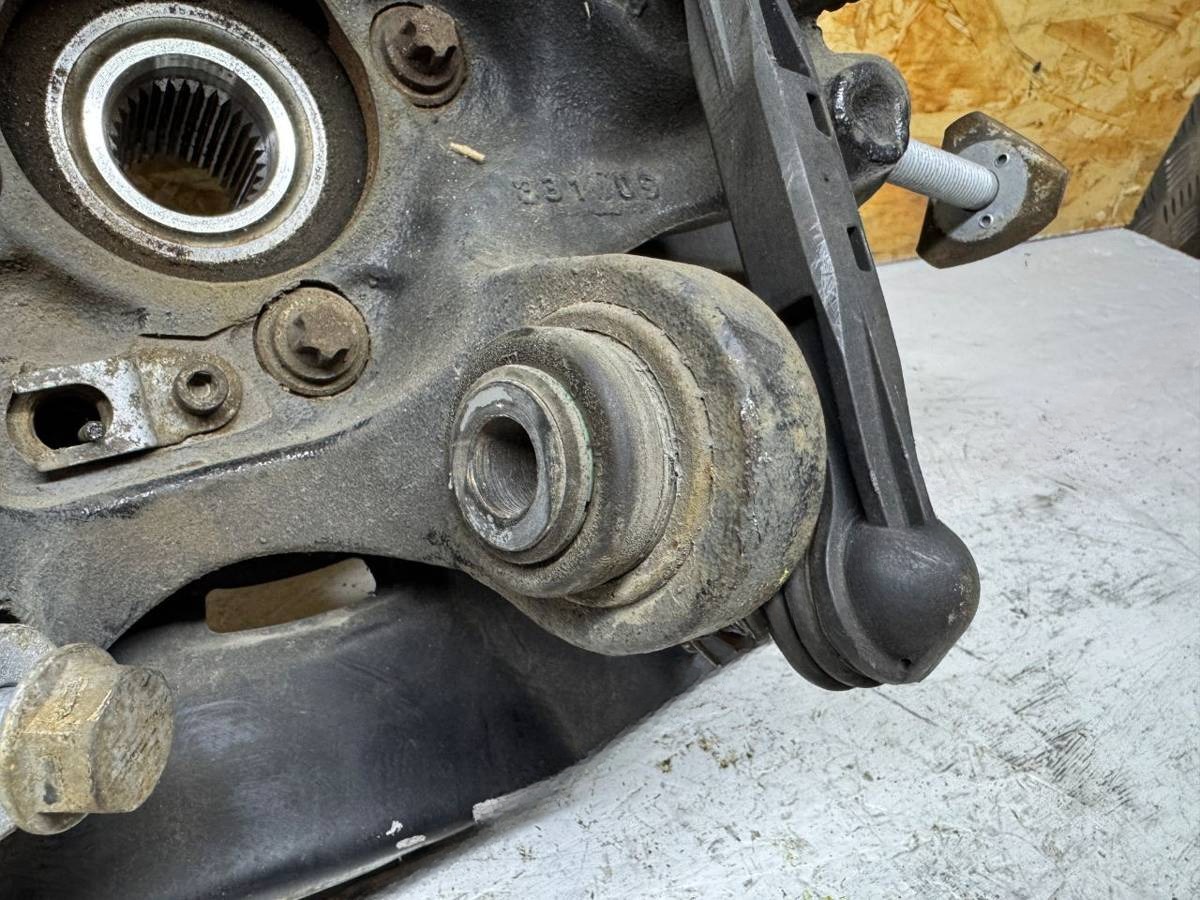 Кулак задний правый BMW X1 E84, 2010 г., OEM 6787322, арт. 108132487, фото 7