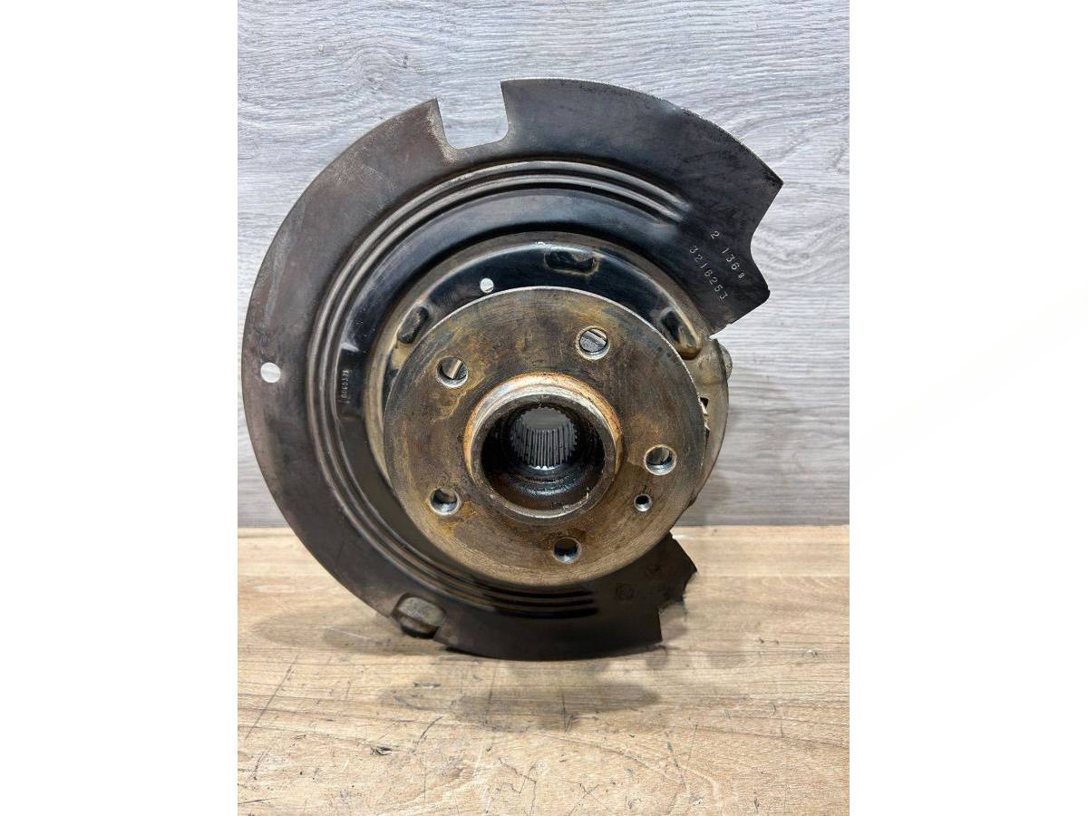 Кулак задний правый Volkswagen Sharan W163, 2002 г., OEM 021906256Q, арт. 11476, фото 2