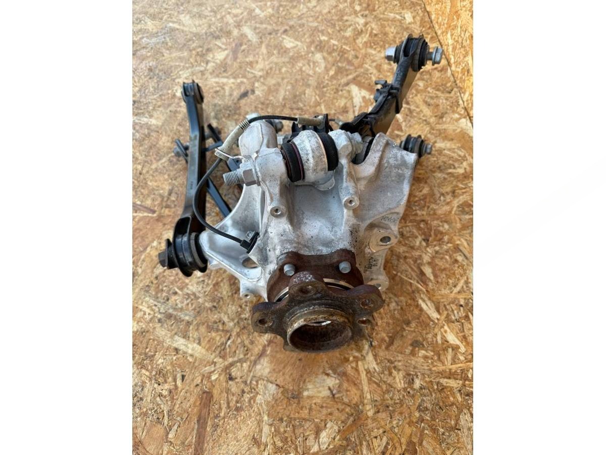 Кулак задний правый BMW G11/G12, 2019 г., OEM 6861136, арт. 1205961348, фото 2
