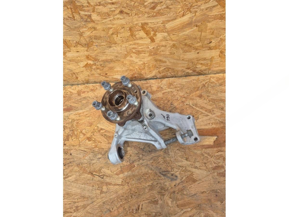 Кулак задний правый Volkswagen Atlas Cross Sport, 2023 г., OEM 3QF505436E, арт. 1205963255