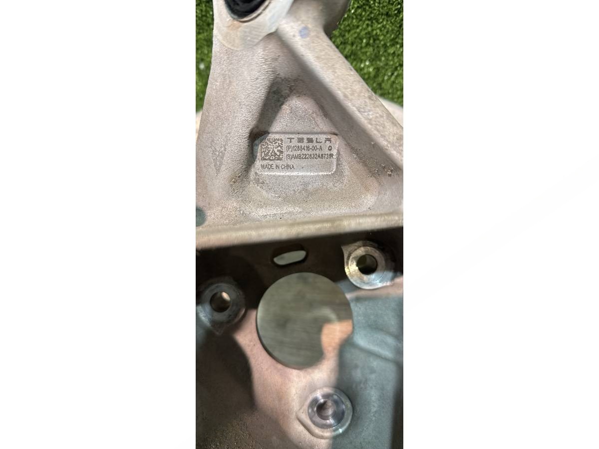 Кулак задний правый Peugeot 607, 2023 г., OEM 118841700, арт. 12487, фото 2