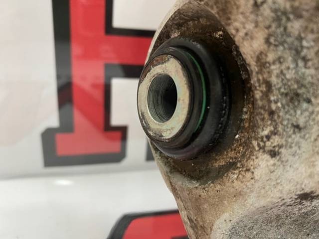 Кулак задний правый Audi A4 X253, 2017 г., OEM 110906627A, арт. 1291, фото 4