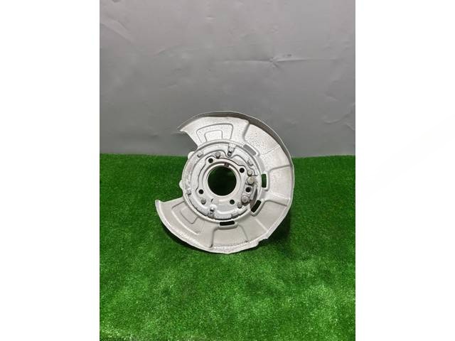 Кулак задний правый Seat Toledo X5, 2015 г., OEM 6770984, арт. 166