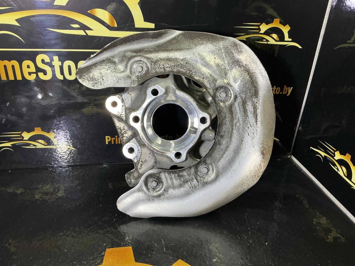 Кулак задний правый BMW G30/G31 X3, 2018 г., OEM 7340191, арт. 1936
