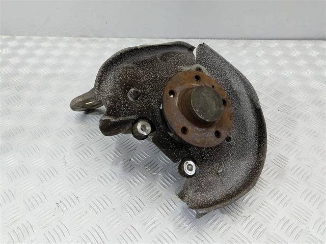 Кулак задний правый Renault Megane A4, 2011 г., OEM 8K0505436AB, арт. 20671
