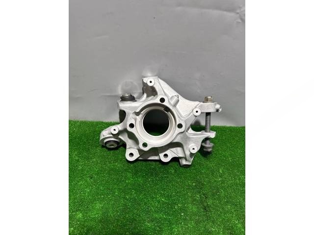 Кулак задний правый Renault Megane X3, 2019 г., OEM 8200244237, арт. 2636