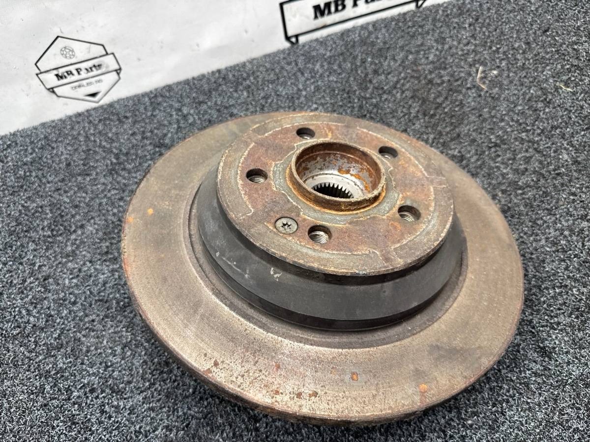 Кулак задний правый Volvo V50 W447, 2019 г., OEM a4473570106, арт. 2729, фото 6
