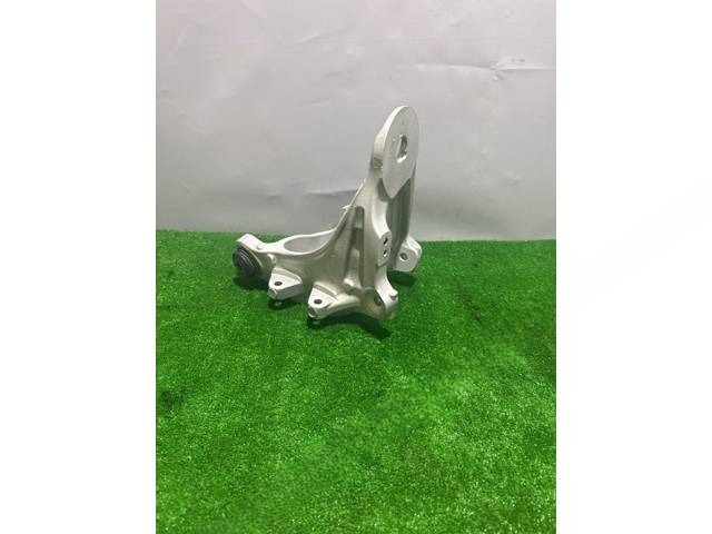 Кулак задний правый Renault Scenic X5, 2015 г., OEM 6770994, арт. 4178