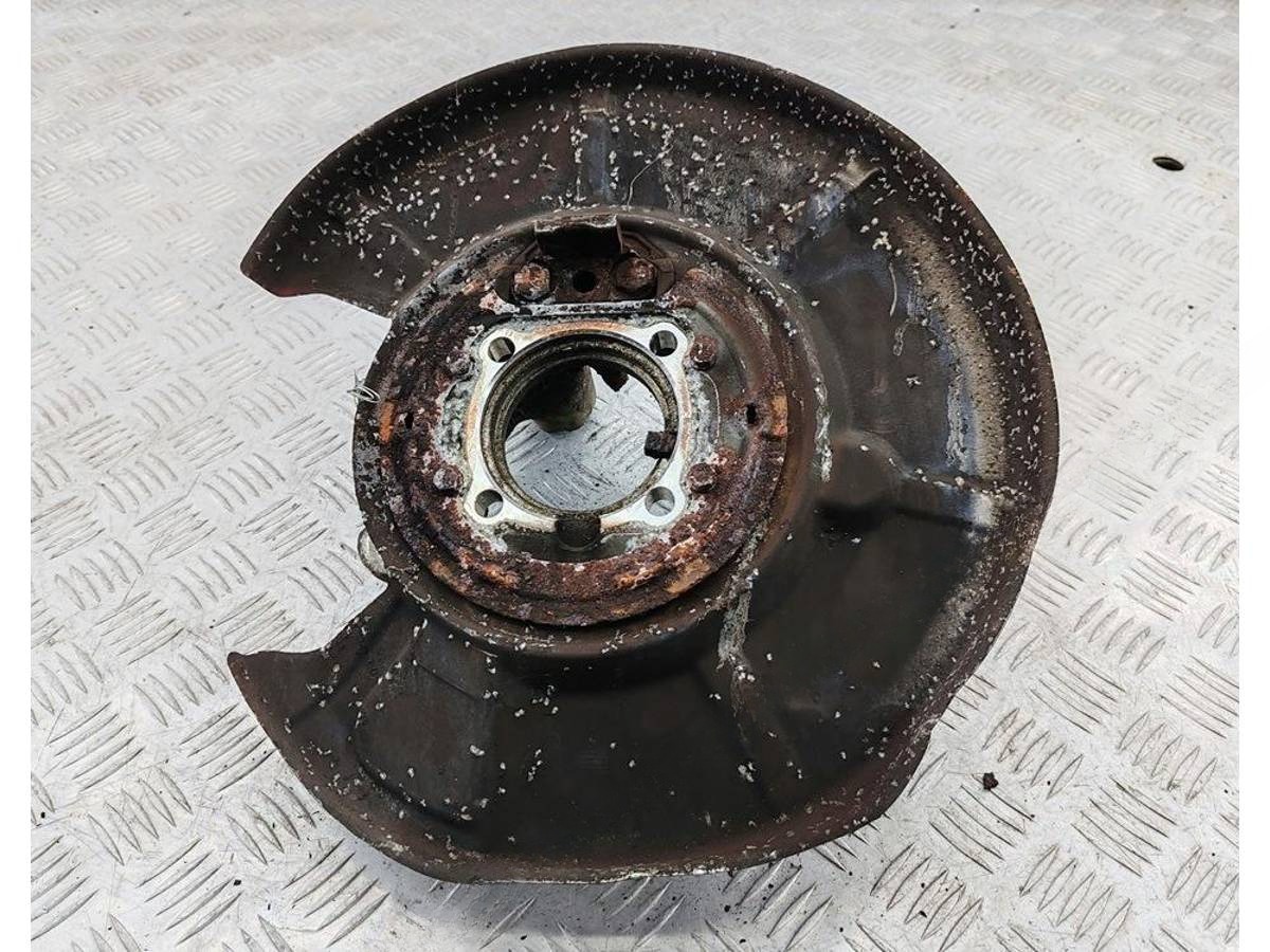 Кулак задний правый BMW E65/E66, 2001 г., арт. 55413226