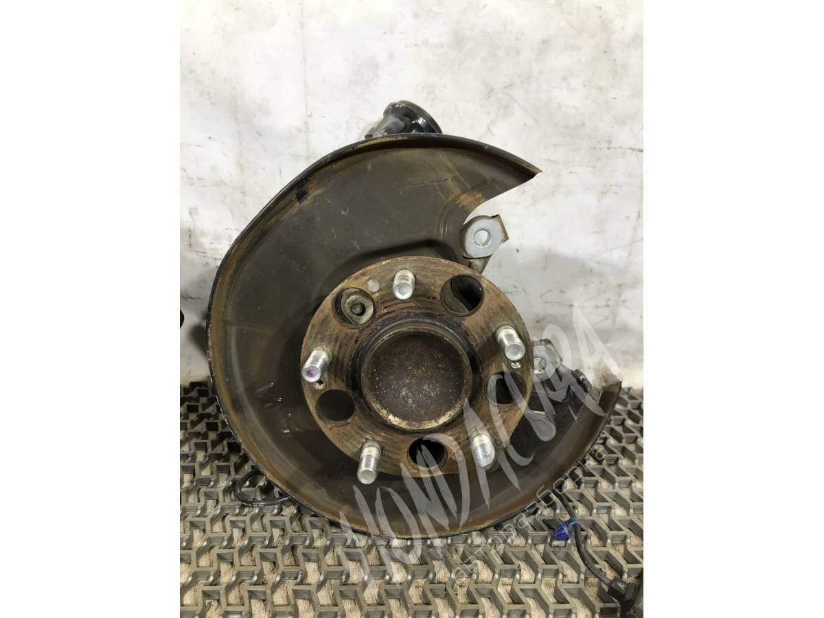 Кулак задний правый Honda Civic, 2006 г., арт. 8029-57067302-00901
