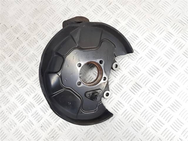 Кулак задний правый Hyundai i30, 2014 г., арт. 83300