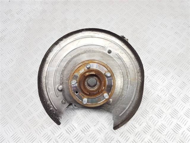 Кулак задний правый Mercedes C W204, 2017 г., OEM A6511400909, арт. 86226