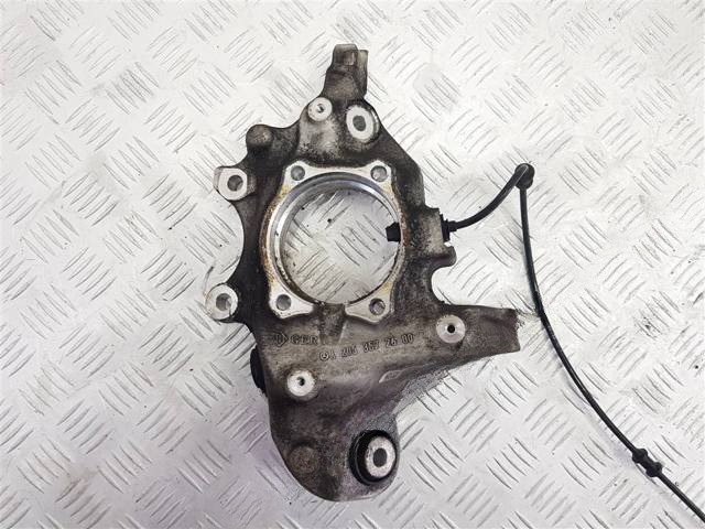 Кулак задний правый Mercedes C W205, 2014 г., OEM A2053572600, арт. 95757, фото 2