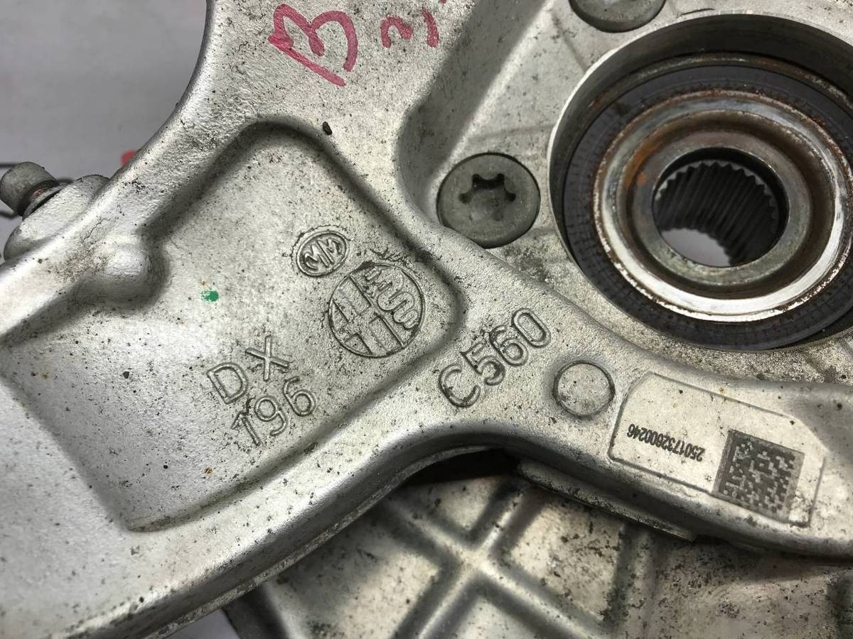 Кулак задний правый Alfa Romeo Giulia, 2018 г., OEM 00505439880, арт. 97094788, фото 8