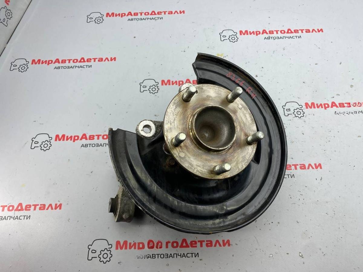 Кулак задний правый Honda Civic, 2017 г., арт. 97125544