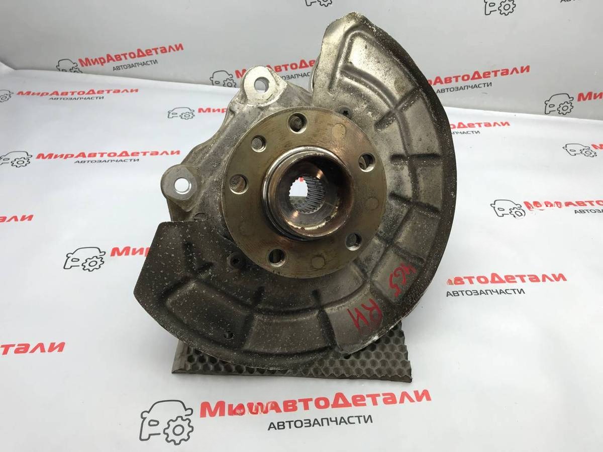 Кулак задний правый Alfa Romeo Giulia, 2018 г., OEM 00505439880, арт. 97127329