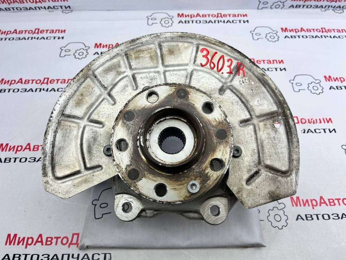 Кулак задний правый Alfa Romeo Giulia, 2023 г., OEM C560, арт. 97149397