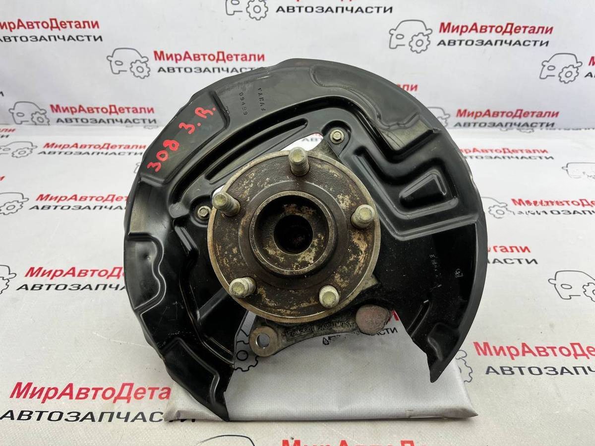 Кулак задний правый Ford Edge, 2019 г., OEM K2GC2C299A2B, арт. 97149423
