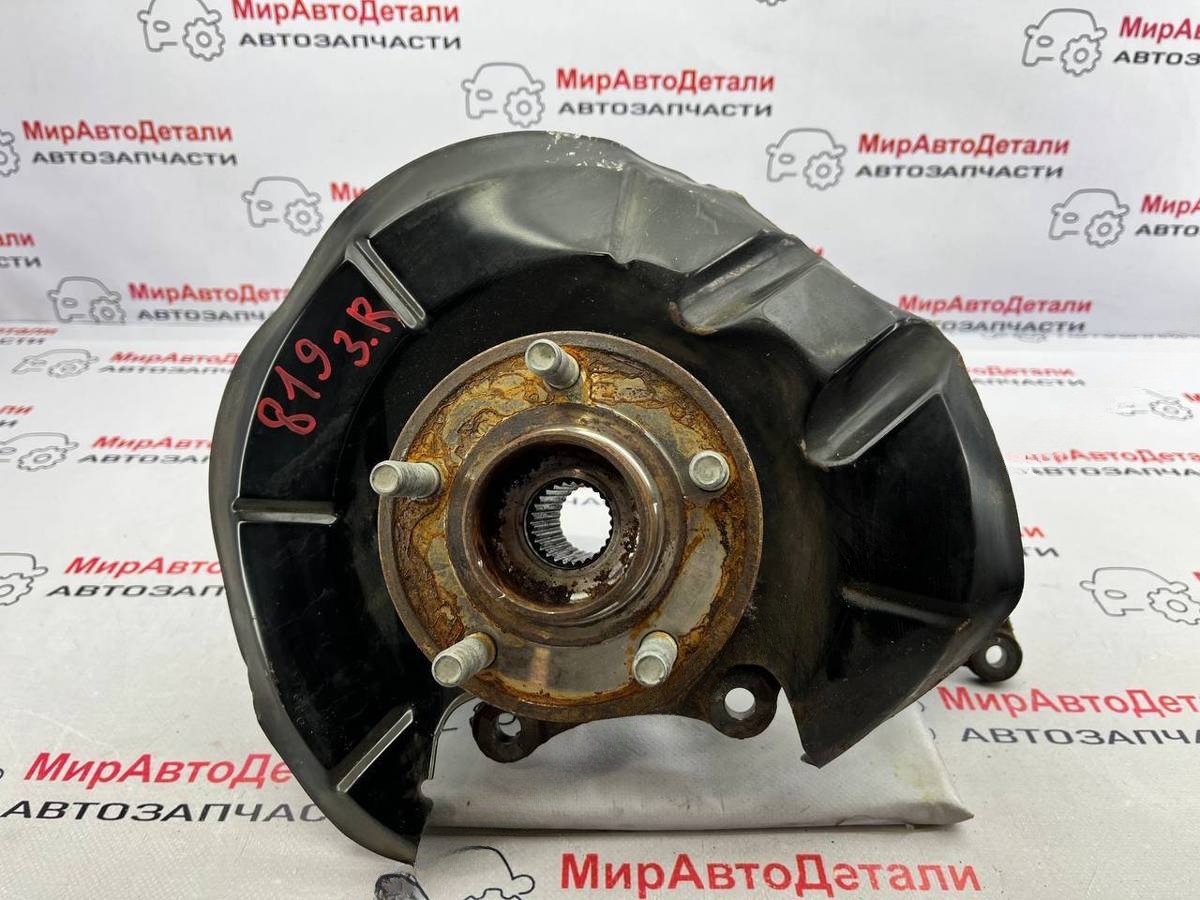 Кулак задний правый Ford Escape, 2019 г., арт. 97151506