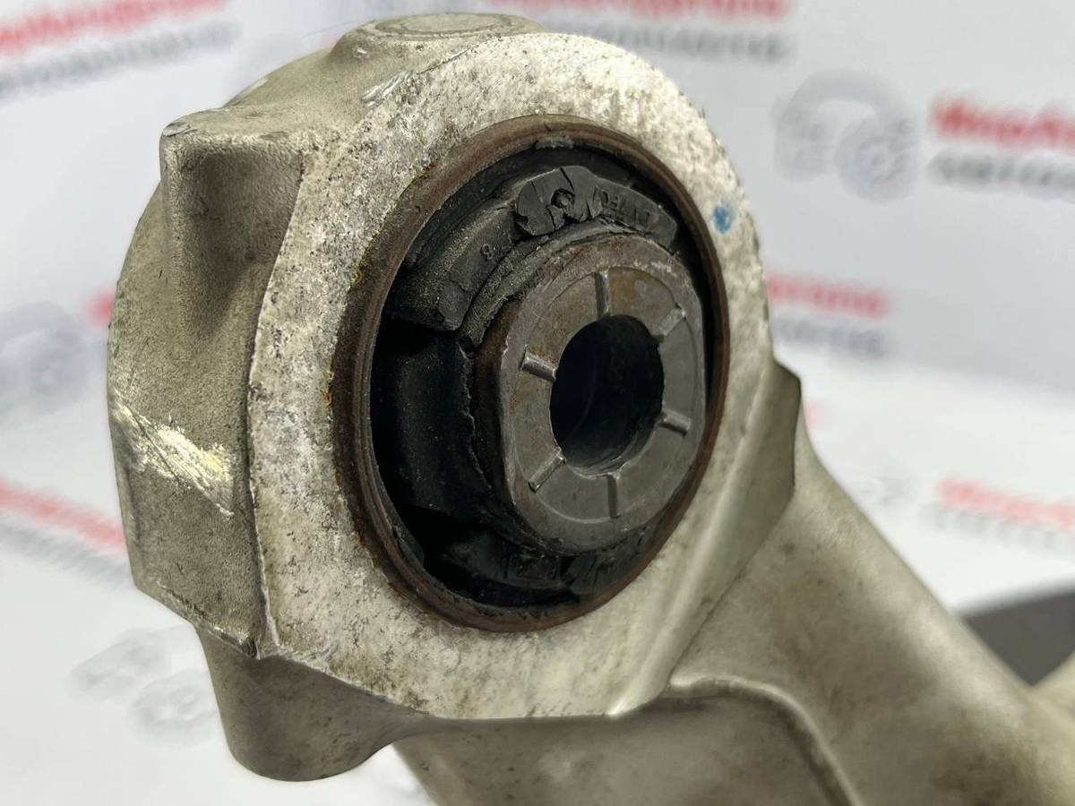 Кулак задний правый Ford Mustang, 2020 г., OEM FR3C5A970BB, арт. 97151587, фото 10