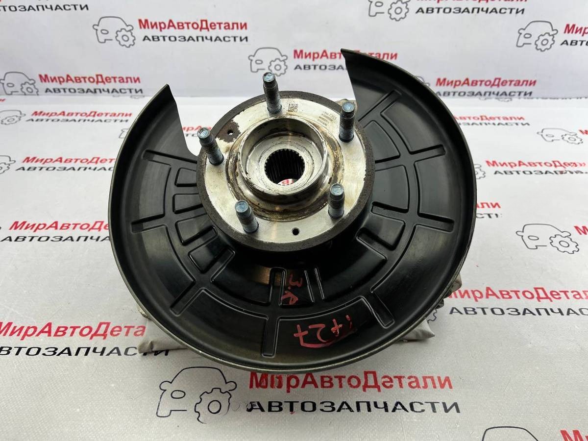 Кулак задний правый Chevrolet Equinox, 2019 г., OEM 84034301, арт. 97151593