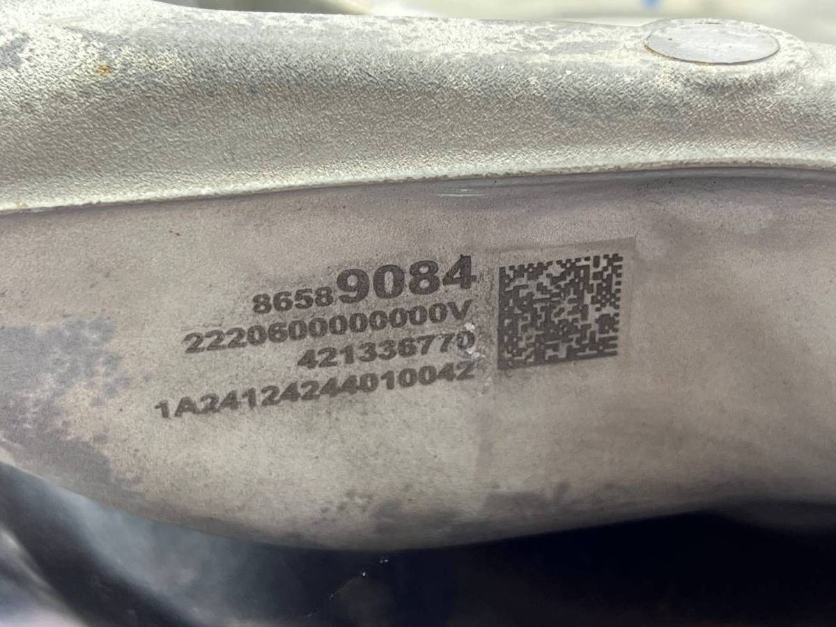 Кулак задний правый Cadillac Lyriq, 2022 г., OEM 86589084, арт. 97172317_2, фото 8