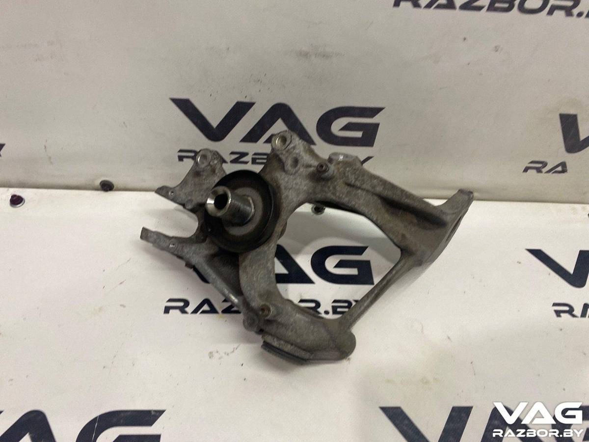 Кулак задний правый Audi A7, 2012 г., OEM 4G0505432E, арт. BVR148-196