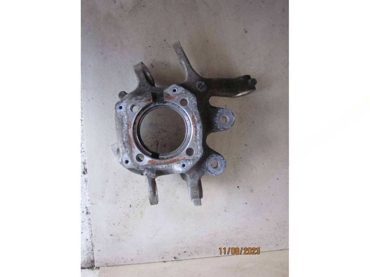 Кулак задний правый BMW F10/F11/GT F07, 2010 г., OEM 6793770, арт. FB40-62535156, фото 2