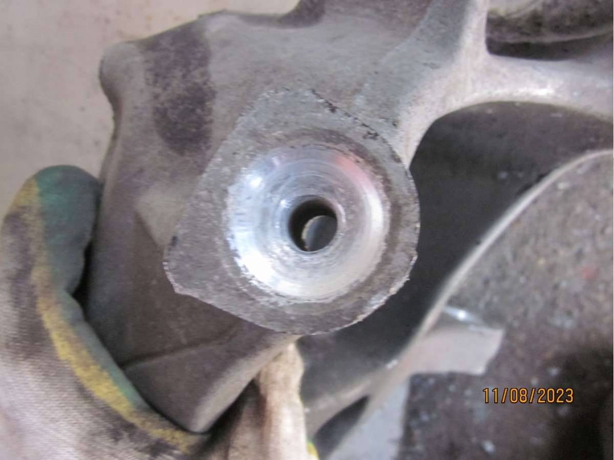Кулак задний правый BMW F10/F11/GT F07, 2010 г., OEM 6793770, арт. FB40-62535156, фото 6