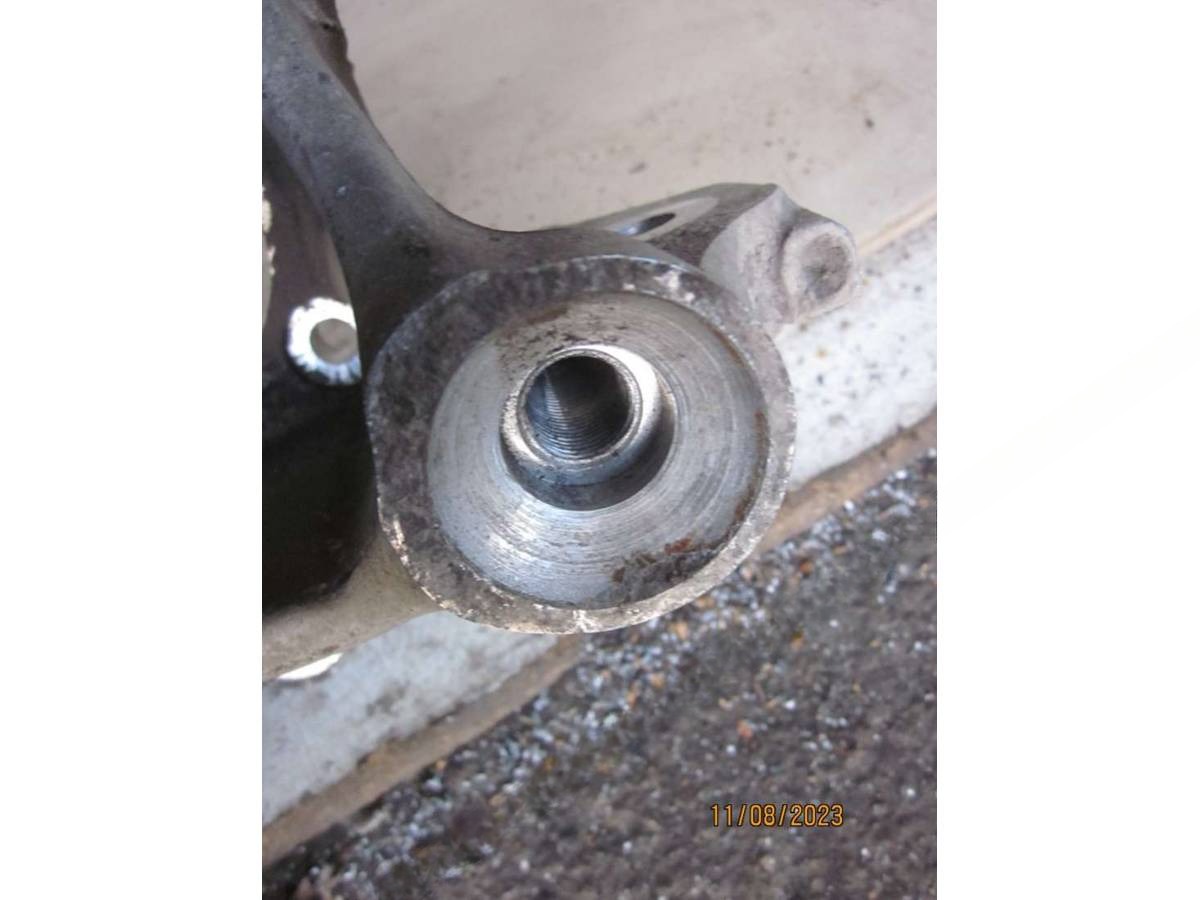 Кулак задний правый BMW F10/F11/GT F07, 2010 г., OEM 6793770, арт. FB40-62535156, фото 7