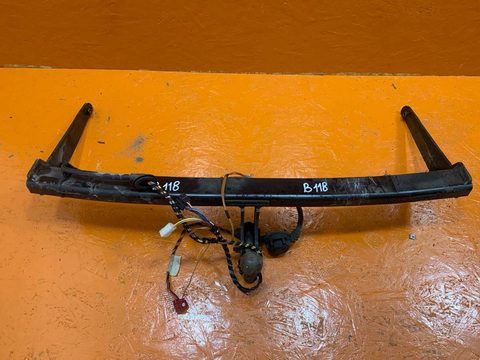 Прицепное устройство (фаркоп) Volkswagen Passat, 2010 г., OEM 321544600001, арт. 01020467