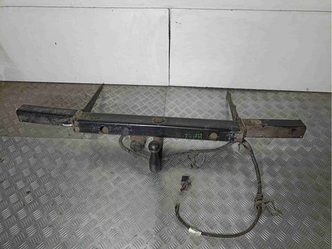 Прицепное устройство (фаркоп) Volkswagen Transporter, 2007 г., OEM 7H0803881B, арт. 019624