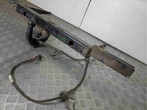 Прицепное устройство (фаркоп) Volkswagen Transporter, 2007 г., OEM 7H0803881B, арт. 019624, фото 2