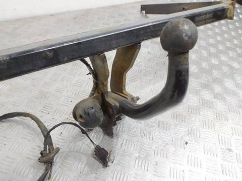 Прицепное устройство (фаркоп) Ford Focus, 2006 г., арт. 1046214, фото 4
