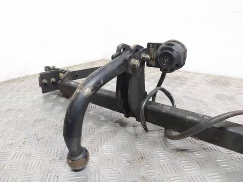 Прицепное устройство (фаркоп) Mercedes C W204, 2009 г., арт. 1050380, фото 3