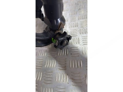 Прицепное устройство (фаркоп) Volkswagen Passat B6, 2006 г., арт. 115224211, фото 6
