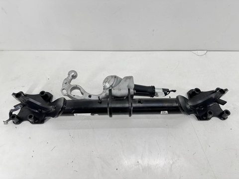 Прицепное устройство (фаркоп) Audi Q5, 2020 г., OEM 760803881H, арт. 13349