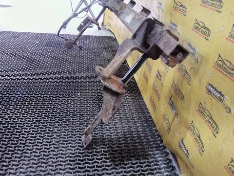 Прицепное устройство (фаркоп) Opel Zafira B, 2005 г., арт. 151703, фото 4