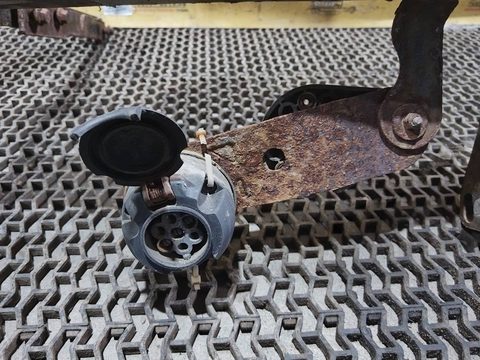 Прицепное устройство (фаркоп) Ford Mondeo, 2007 г., арт. 154307, фото 3