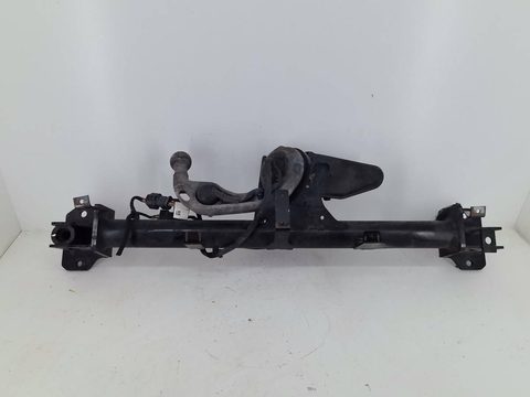 Прицепное устройство (фаркоп) BMW i7, 2025 г., OEM 51125A64E76, арт. 15949