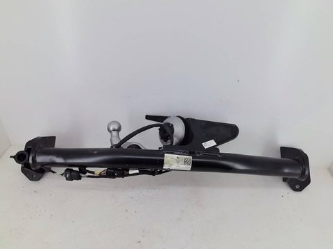 Прицепное устройство (фаркоп) BMW X1 U11, 2025 г., OEM 10069418006, арт. 15955