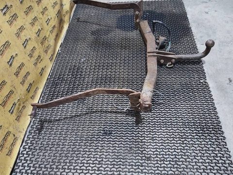Прицепное устройство (фаркоп) Renault Laguna рестайлинг, 1998 г., арт. 161619, фото 3