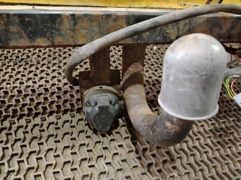 Прицепное устройство (фаркоп) Ford C-Max, 2003 г., арт. 173901, фото 2