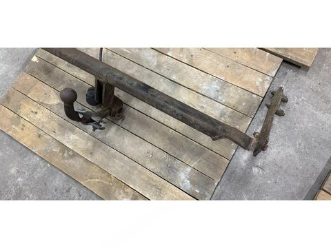 Прицепное устройство (фаркоп) Ford Focus, 1999 г., арт. 17898556418710271, фото 4