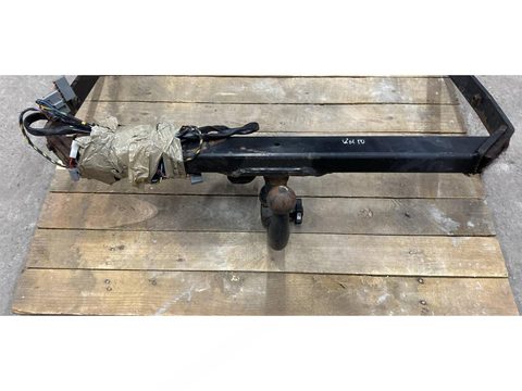 Прицепное устройство (фаркоп) Ford C-Max, 2006 г., арт. 17898556418710278