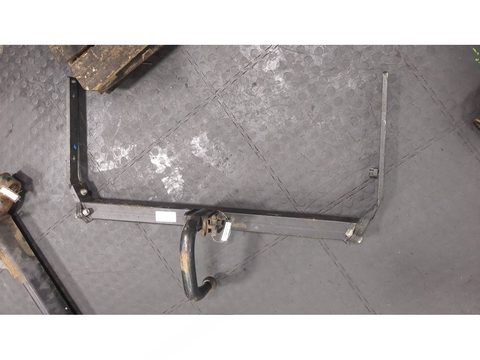 Прицепное устройство (фаркоп) Skoda Octavia II, 2004 г., арт. 21032419, фото 5